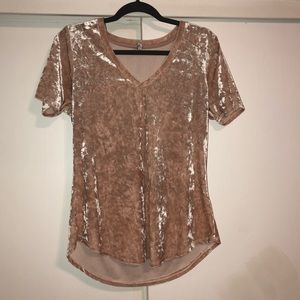 Crushed velvet top